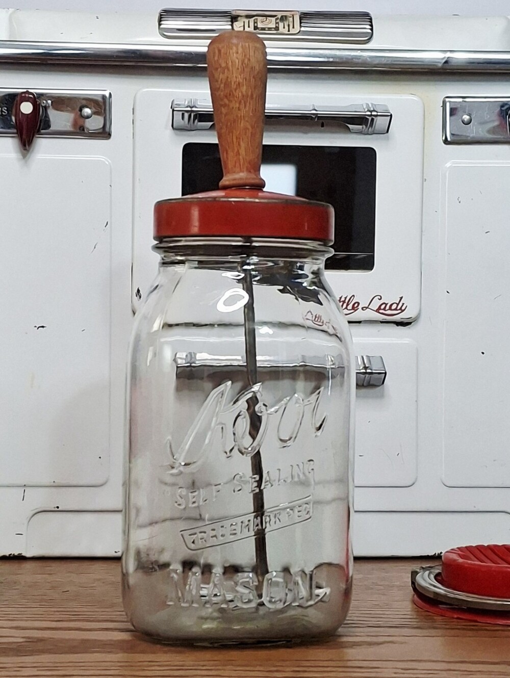 Vintage Red Federal Tool Kerr Mix Stir Blender Barware Kitchen Collectible USA